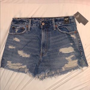 Abercrombie Annie High Rise Short 27/4